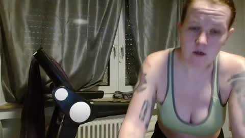 Snapshot of wetgerman2 chatting on February 2, 2025, 4:22 pm Wetgerman online show from February 2, 2025, 4:22 pm