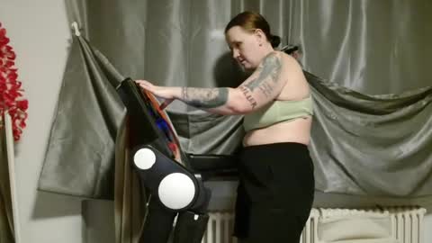 Snapshot of wetgerman2 chatting on March 4, 2025, 10:27 pm Wetgerman online show from March 4, 2025, 10:27 pm