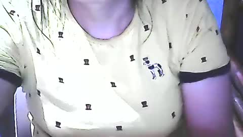 wethornypussy4u online show from July 11, 2026, 11:06 pm