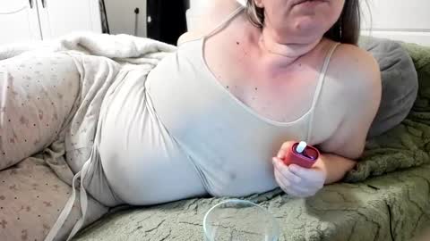 Snapshot of wetladyjoy chatting on January 31, 2025, 7:08 pm Amy online show from January 31, 2025, 7:08 pm