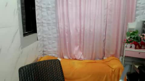 wettie_varsha online show from February 16, 2026, 7:37 am
