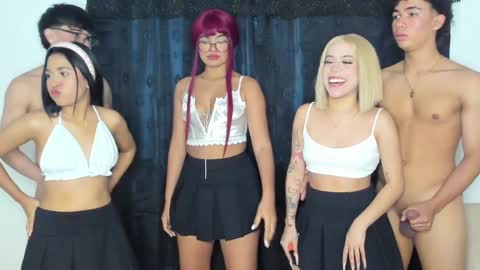 --New girls--TamyDark hair girl--Aitana--Mathiasglasses boy--Peter online show from January 16, 2025, 1:25 pm