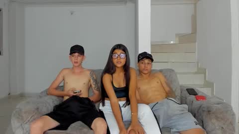 --New girls--TamyDark hair girl--Aitana--Mathiasglasses boy--Peter online show from September 12, 2025, 8:09 pm