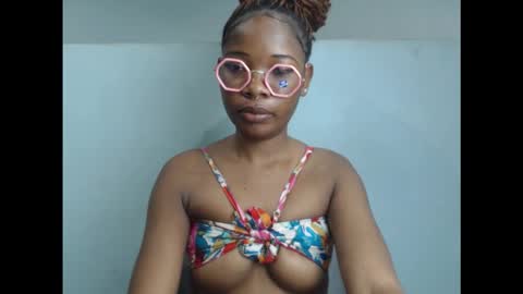 wetxxbabe online show from October 14, 2025, 7:53 am