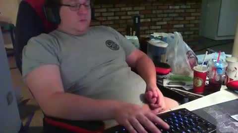 Snapshot of whateverdude555 chatting on October 26, 2025, 3:18 pm whateverdude555 online show from October 26, 2025, 3:18 pm