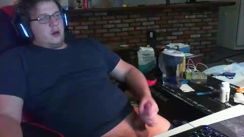 Snapshot of whateverdude555 chatting on November 13, 2025, 11:36 pm whateverdude555 online show from November 13, 2025, 11:36 pm