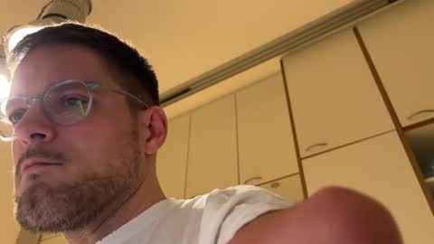 wheelchairhunk online show from February 27, 2025, 7:04 pm