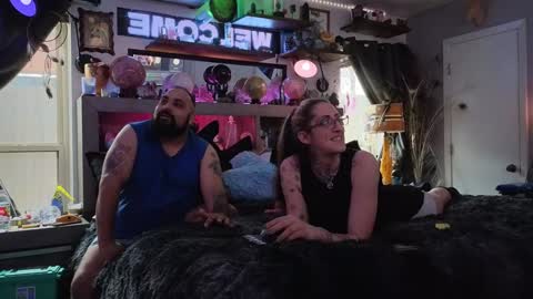 Snapshot of whiskyreign chatting on January 20, 2025, 3:07 pm Risky online show from January 20, 2025, 3:07 pm