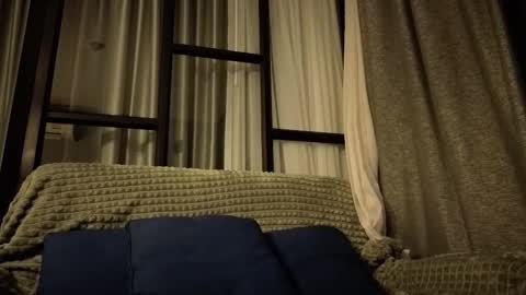 Snapshot of whispero_o chatting on October 19, 2025, 7:36 pm whispero_o online show from October 19, 2025, 7:36 pm