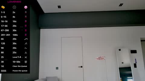 Max online show from September 20, 2025, 12:28 pm