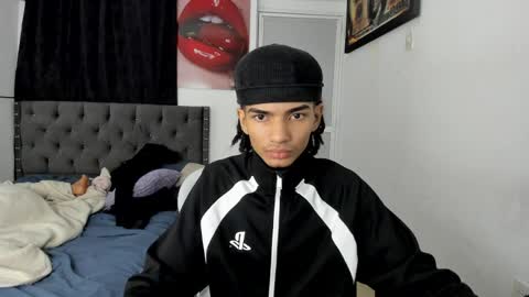 white online show from March 28, 2026, 8:36 am
