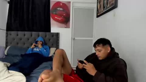 white online show from March 31, 2026, 10:04 am
