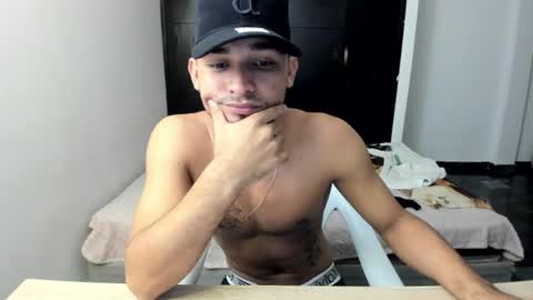 Snapshot of white_master444 chatting on July 28, 2026, 1:12 am white online show from July 28, 2026, 1:12 am