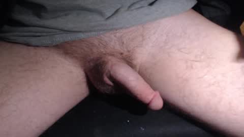 Snapshot of whiteboyfriendcock chatting on November 3, 2025, 8:10 pm sosleepy online show from November 3, 2025, 8:10 pm