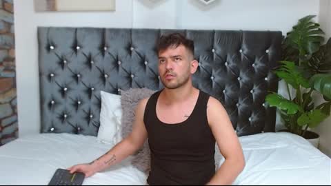 Dylan white online show from February 2, 2025, 9:34 pm