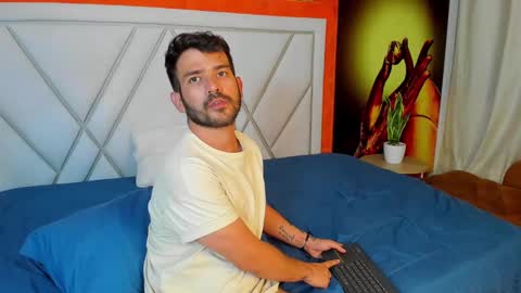 Dylan white online show from February 18, 2025, 12:04 am