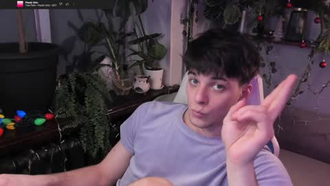 Snapshot of whiteegrimm chatting on December 25, 2024, 11:10 pm Gus online show from December 25, 2024, 11:10 pm