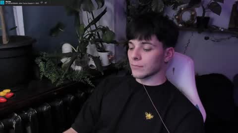 Snapshot of whiteegrimm chatting on January 16, 2025, 11:59 pm Gus online show from January 16, 2025, 11:59 pm