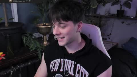 Snapshot of whiteegrimm chatting on January 23, 2025, 6:56 pm Gus online show from January 23, 2025, 6:56 pm