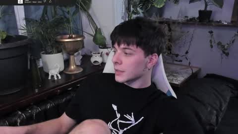 Snapshot of whiteegrimm chatting on February 4, 2025, 9:10 pm Gus online show from February 4, 2025, 9:10 pm