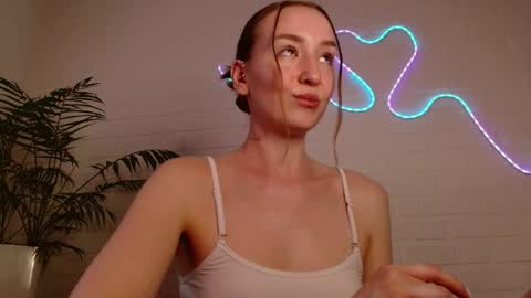 You wont find me here on Saturdays and Sundays  online show from April 6, 2026, 1:23 pm