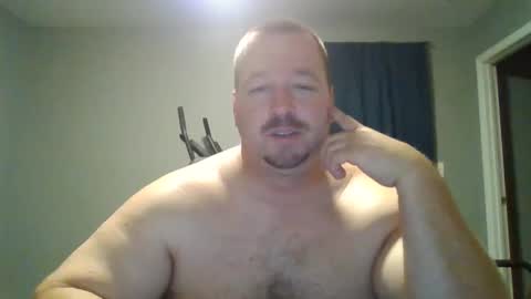 white wolf   jeremy online show from December 2, 2024, 10:39 am