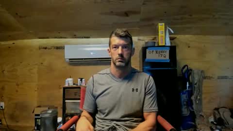 whocaresnotme1 online show from June 3, 2026, 1:14 pm