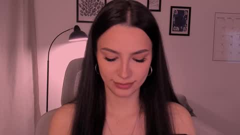 Snapshot of whoislulu chatting on March 27, 2026, 6:51 pm whoislulu online show from March 27, 2026, 6:51 pm