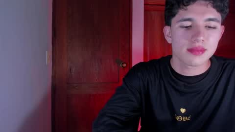 whos_he online show from January 19, 2026, 1:20 am