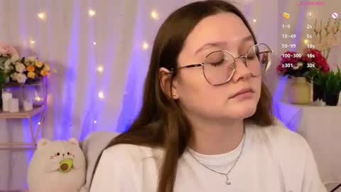 Snapshot of why__no chatting on February 26, 2025, 7:53 am Sarah online show from February 26, 2025, 7:53 am