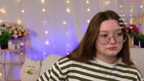 Snapshot of why__no chatting on March 3, 2025, 4:14 am Sarah online show from March 3, 2025, 4:14 am