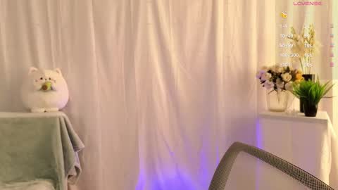 Snapshot of why__no chatting on March 6, 2025, 5:24 am Sarah online show from March 6, 2025, 5:24 am