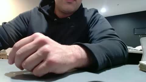 Snapshot of whynot6913 chatting on February 8, 2026, 4:27 am whynot6913 online show from February 8, 2026, 4:27 am