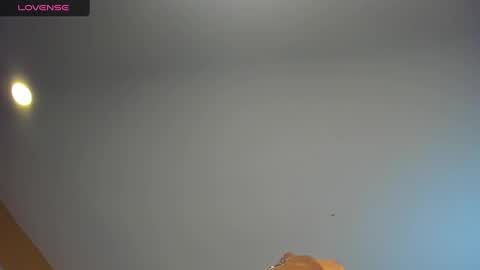 sussy online show from December 3, 2024, 12:27 pm