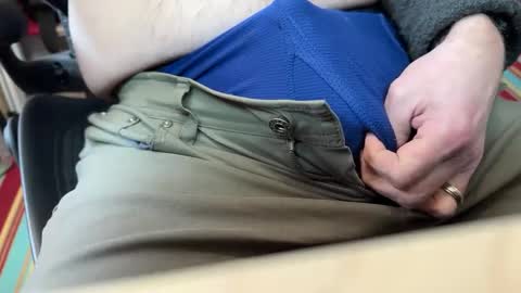 Snapshot of wiggo8 chatting on February 17, 2025, 5:21 pm HornDawg online show from February 17, 2025, 5:21 pm