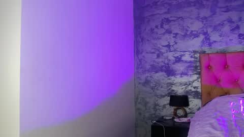 Snapshot of wikdcherry chatting on April 15, 2026, 7:58 pm Rihanna online show from April 15, 2026, 7:58 pm