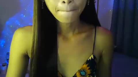 Snapshot of wild_flowerx21 chatting on January 10, 2025, 9:31 pm Analyn online show from January 10, 2025, 9:31 pm