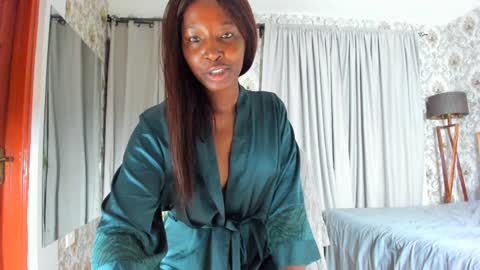 Snapshot of wild_joy chatting on December 23, 2024, 5:17 am wild_joy online show from December 23, 2024, 5:17 am