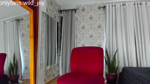 wild_joy online show from February 23, 2026, 8:33 am