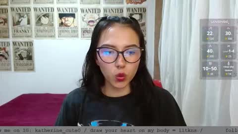 Snapshot of wild_kittys chatting on October 26, 2025, 10:47 pm Katherine and James online show from October 26, 2025, 10:47 pm