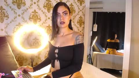 Snapshot of wild_lunaa chatting on June 16, 2026, 1:03 pm Call me Luna online show from June 16, 2026, 1:03 pm