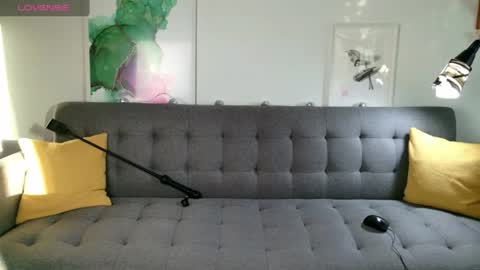 wild_peony online show from June 25, 2026, 4:55 pm