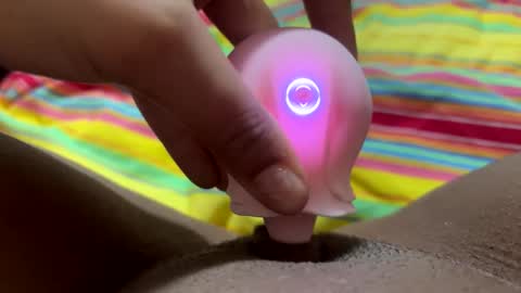 wildgirl34273483 online show from February 14, 2026, 4:20 am