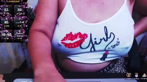 wildhotasianx online show from September 20, 2025, 4:19 pm