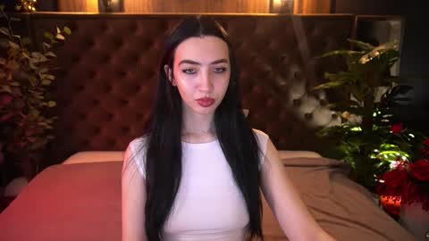 Alena online show from March 12, 2026, 6:52 am