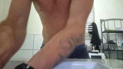 wildmike93 online show from July 25, 2026, 8:28 pm