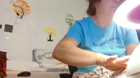 WildPersia online show from September 25, 2025, 8:01 pm