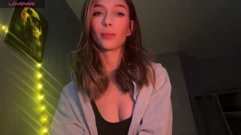 Snapshot of wildsable_ chatting on February 22, 2025, 1:35 pm wildsable_ online show from February 22, 2025, 1:35 pm