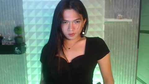 Andrea Sofie online show from March 4, 2026, 4:35 pm