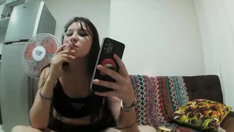 Snapshot of wildstrawberry30 chatting on February 10, 2025, 3:03 am Wild Strawberry online show from February 10, 2025, 3:03 am